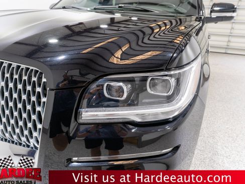 Used 2024 Lincoln Navigator Reserve AWD/4WD image 8