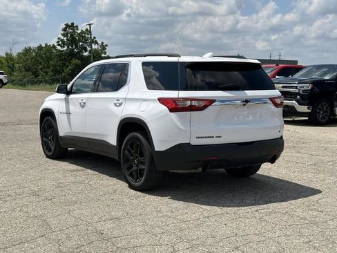 Used 2021 Chevrolet Traverse LT AWD/4WD image 3