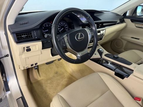 Used 2015 Lexus ES 350 image 4