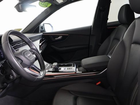 Used 2019 Audi Q8 Premium Plus image 20