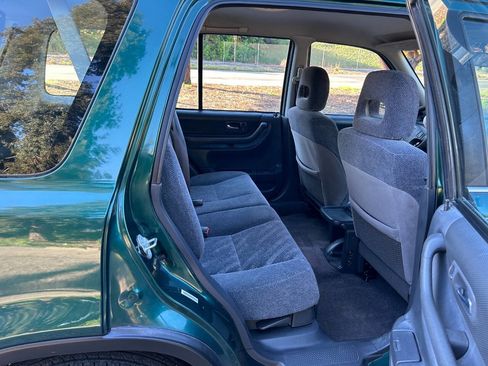 Used 1999 Honda CR-V EX image 39