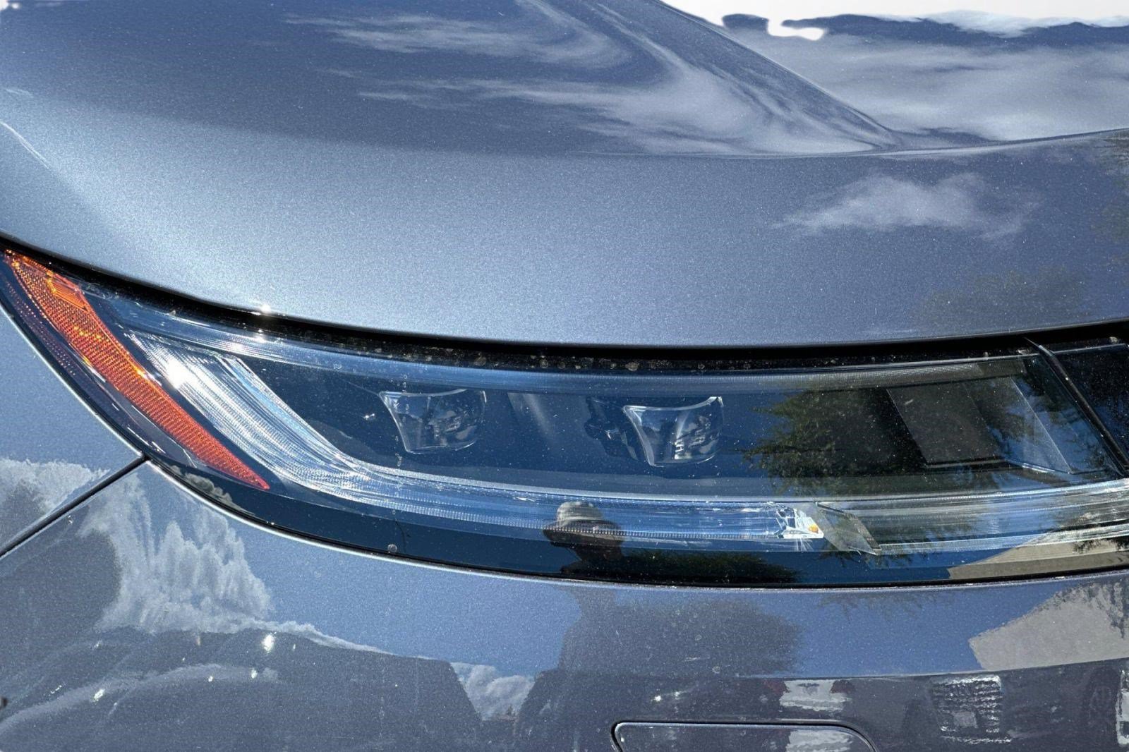 New 2026 Land Rover Range Rover Sport SE AWD/4WD image 12