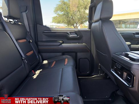 Used 2025 GMC Sierra 1500 AT4 AWD/4WD image 27