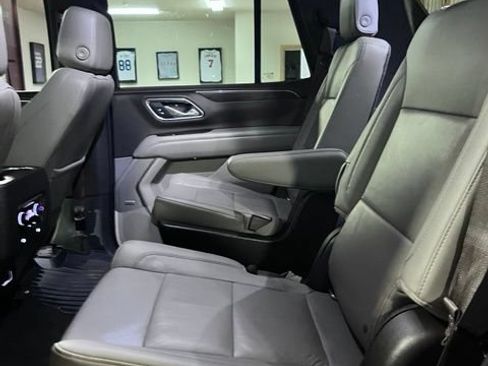 Used 2021 Chevrolet Tahoe LT RWD image 12