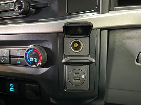 Used 2023 Ford F150 XL w/ XL Chrome Appearance Package image 23