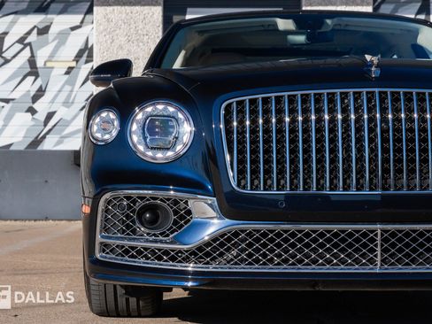 Used 2020 Bentley Flying Spur W12 image 6