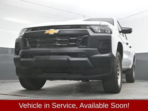 Used 2024 Chevrolet Colorado W/T w/ Safety Package RWD image 37