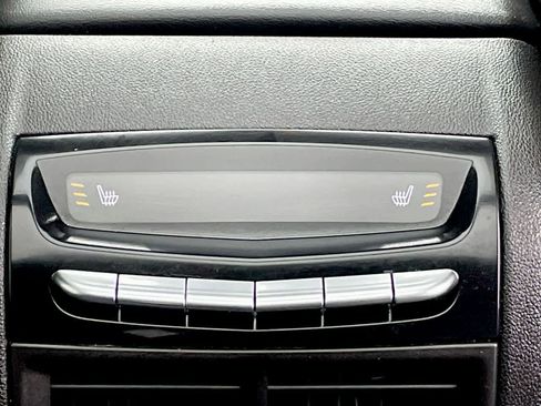 Used 2022 Cadillac XT5 Premium Luxury w/ LPO, Floor Liner Package image 22