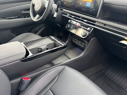 New 2026 Hyundai Tucson Limited image 19