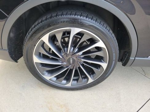 Certified 2023 Lincoln Aviator Reserve w/ Equipment Group 201A AWD/4WD image 21