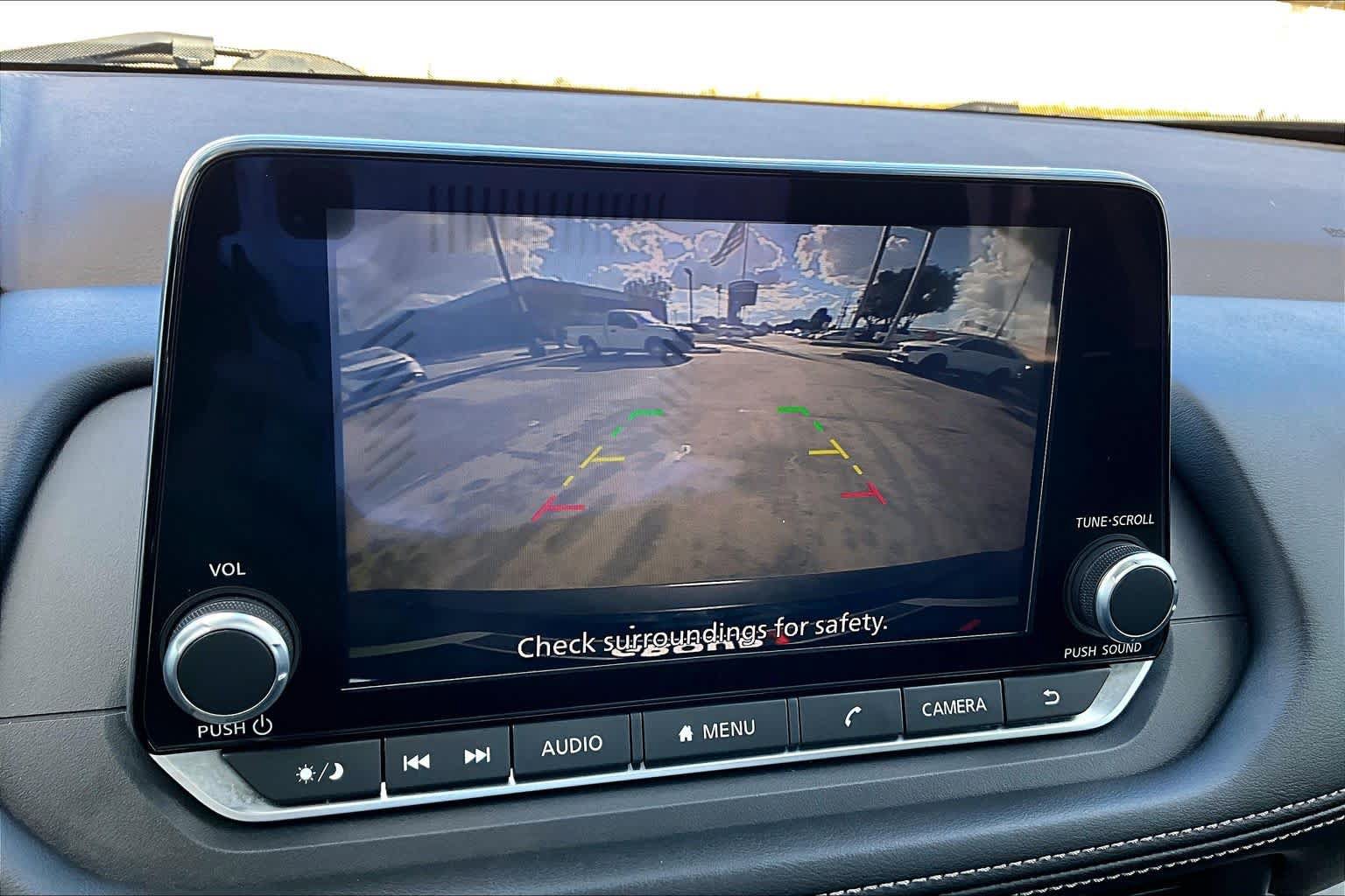 Certified 2023 Nissan Rogue SV FWD image 24