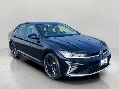 New 2025 Volkswagen Jetta SE