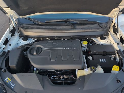 Used 2022 Jeep Cherokee Limited image 45