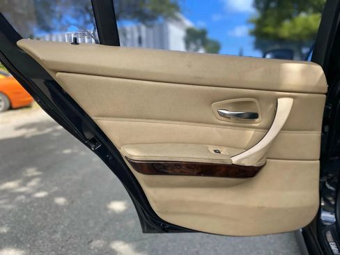 Used 2011 BMW 328i Sedan image 28