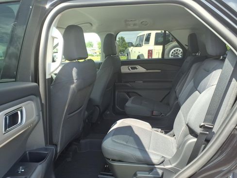 Certified 2026 Ford Explorer Active AWD/4WD image 17