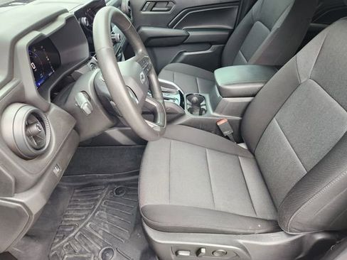 Used 2023 Chevrolet Colorado Trail Boss w/ Technology Package AWD/4WD image 14