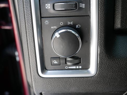 Certified 2024 RAM 1500 Classic SLT image 26