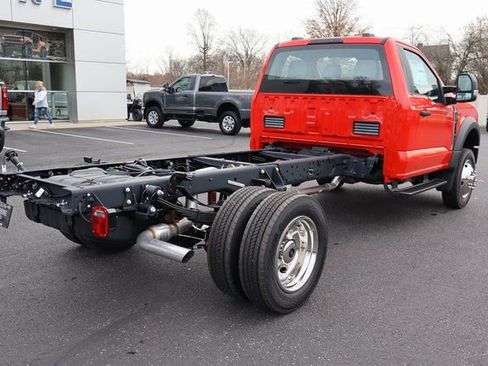 New 2026 Ford F550 4x4 Regular Cab Super Duty w/ XL Chrome Package image 3