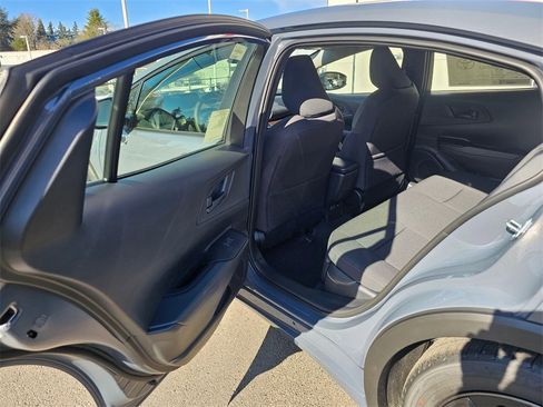 New 2026 Toyota Prius Plug-In Hybrid image 16