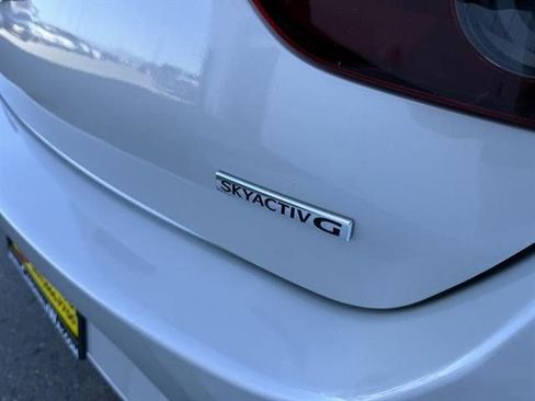 Used 2025 MAZDA MAZDA3 s image 12