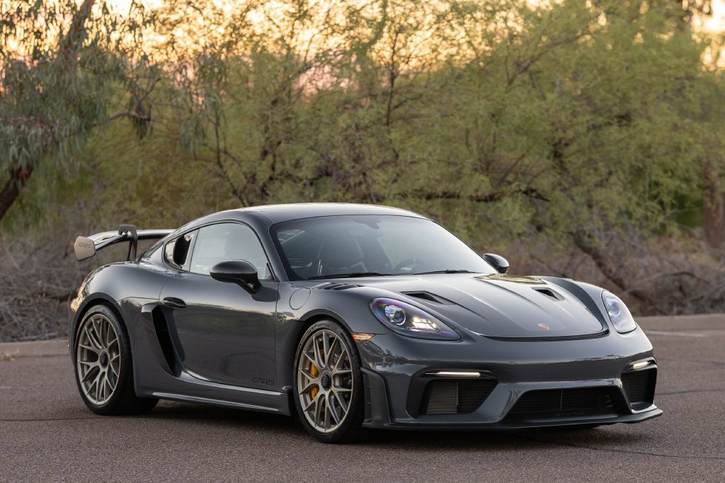 Used 2023 Porsche 718 Cayman GT4 RS RWD image 9
