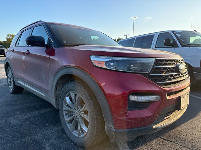 Used 2020 Ford Explorer XLT w/ Equipment Group 202A AWD/4WD image 1