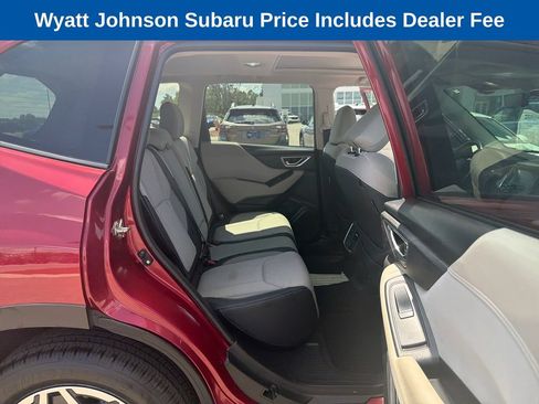 Used 2020 Subaru Forester Premium AWD/4WD image 41