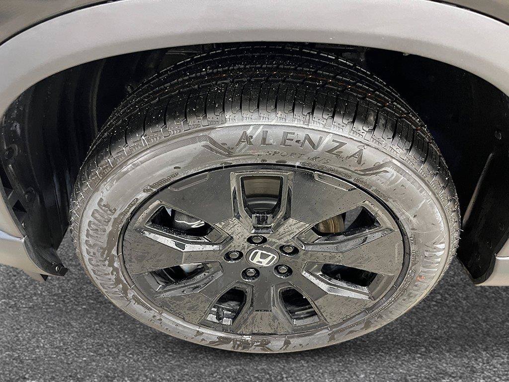 New 2026 Honda Pilot Black Edition image 11