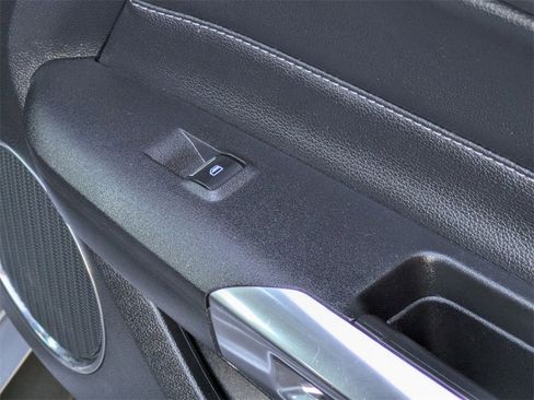 Used 2023 Ford Mustang Premium image 33