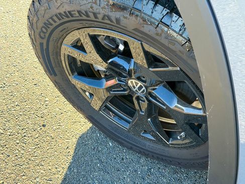 New 2026 Volkswagen Atlas Peak Edition AWD/4WD image 12