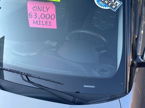Used 2010 Kia Soul + w/ Audio Pkg FWD image 2