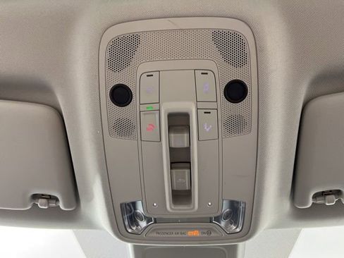 Used 2022 Audi Q3 2.0T Premium Plus image 32