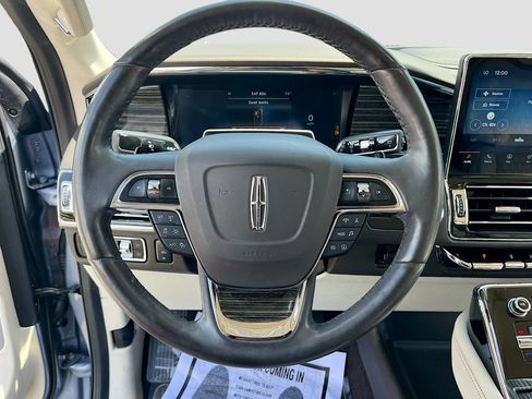 Used 2023 Lincoln Navigator Black Label AWD/4WD image 11