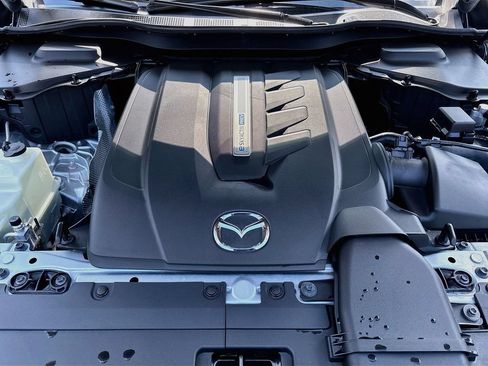 Certified 2025 MAZDA CX-90 Plug-In Hybrid w/ Premium Plus AWD/4WD image 33
