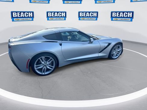 Used 2019 Chevrolet Corvette Stingray Coupe w/ 2LT Preferred Equipment Group RWD image 8