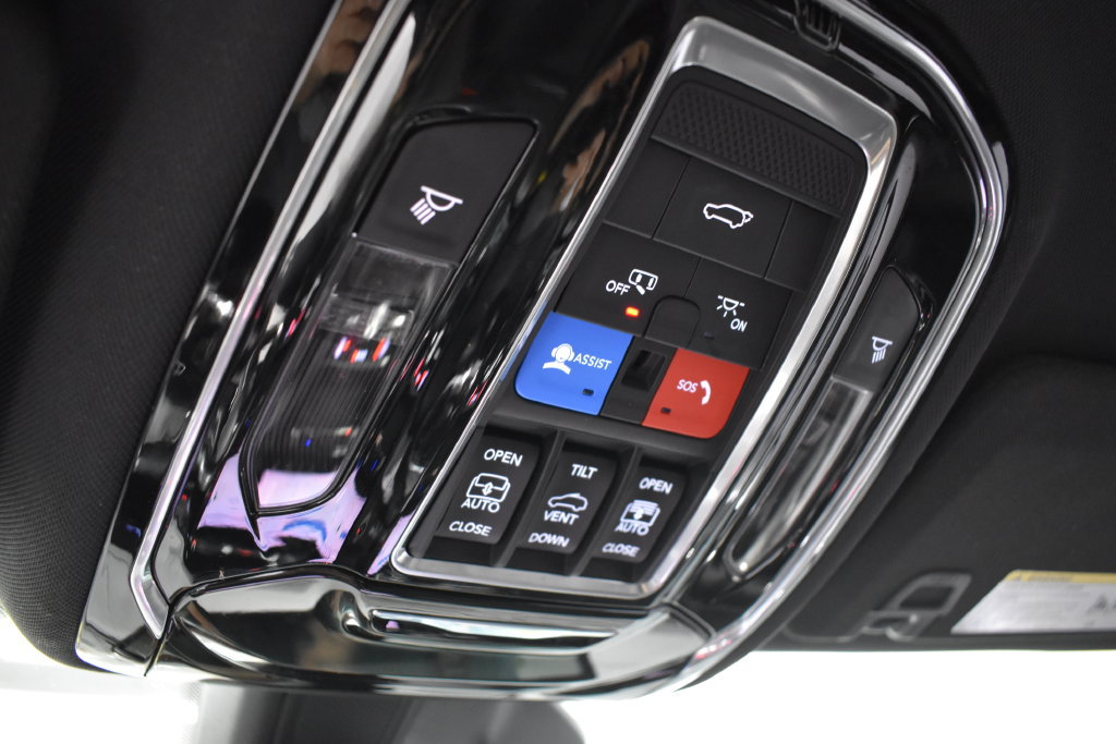 Used 2021 Jeep Grand Cherokee L Overland w/ Luxury Tech Group IV AWD/4WD image 31