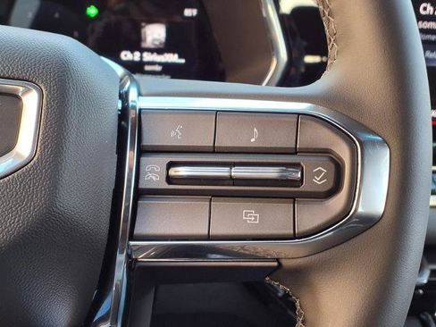 New 2026 GMC Canyon Elevation w/ Convenience Package RWD image 12