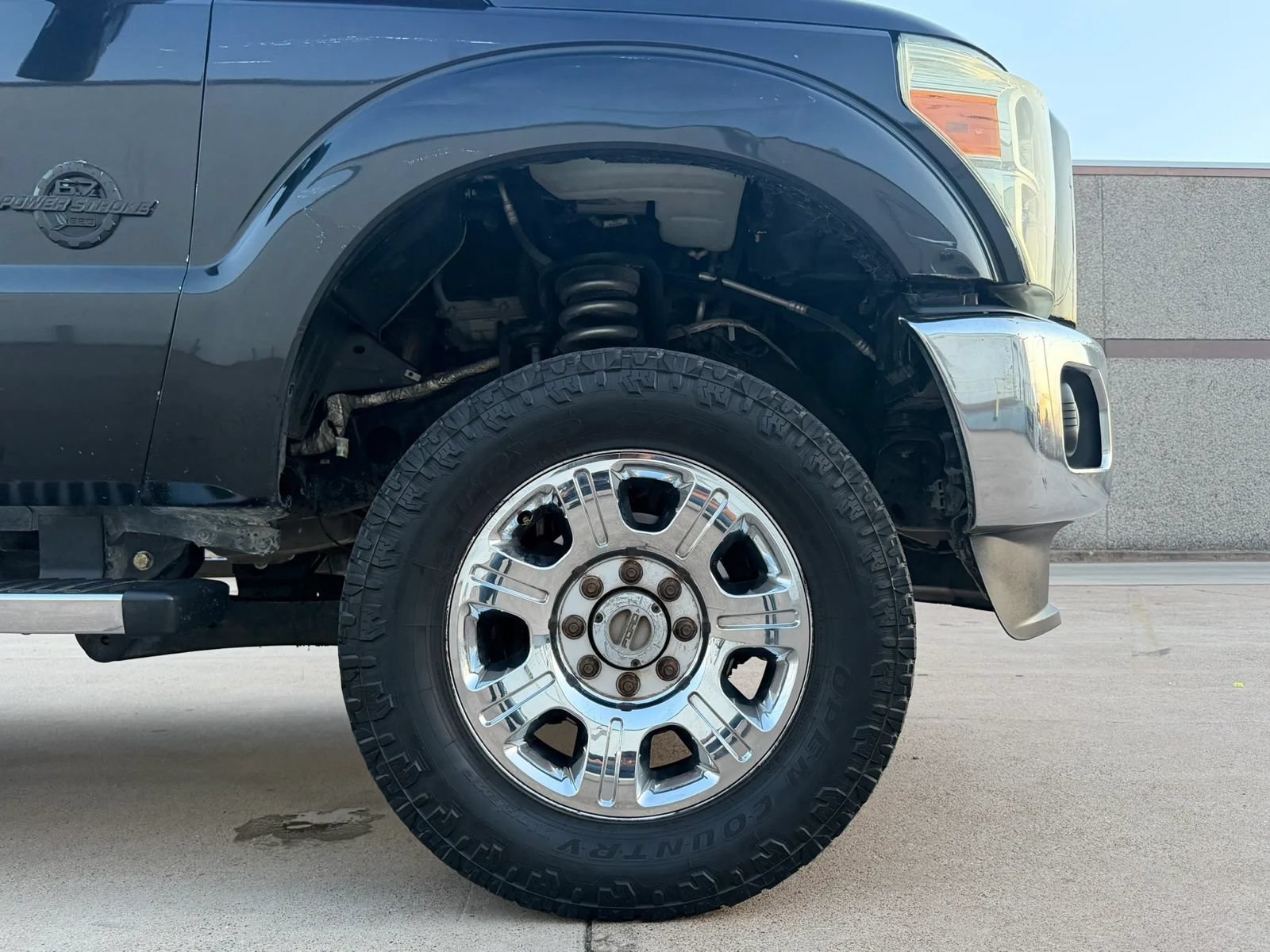 Used 2015 Ford F250 Lariat w/ Lariat Ultimate Package AWD/4WD image 46