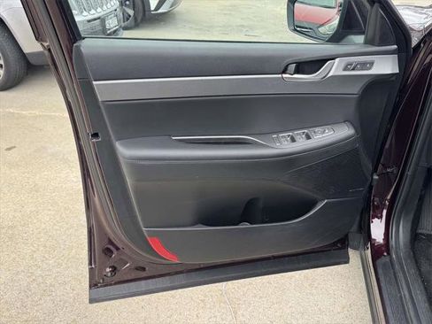 Used 2023 Hyundai Palisade SEL w/ Premium Package image 14