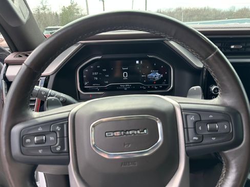 Used 2022 GMC Sierra 1500 Denali AWD/4WD image 23