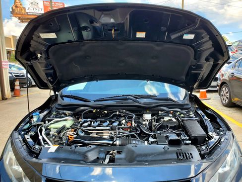 Used 2019 Honda Civic LX image 33