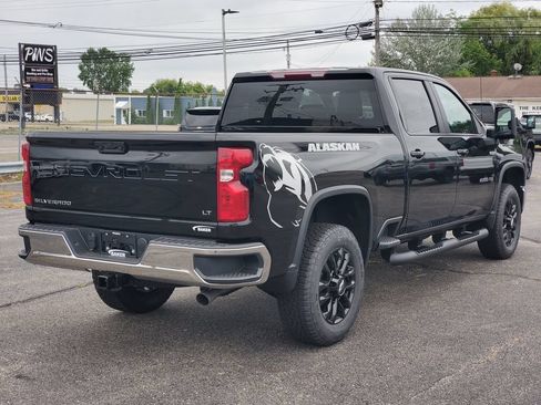 New 2026 Chevrolet Silverado 2500 LT AWD/4WD image 2