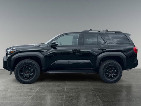 New 2026 Toyota 4Runner TRD Off-Road Premium AWD/4WD image 5