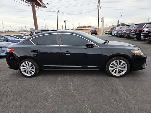 Used 2016 Acura ILX image 9