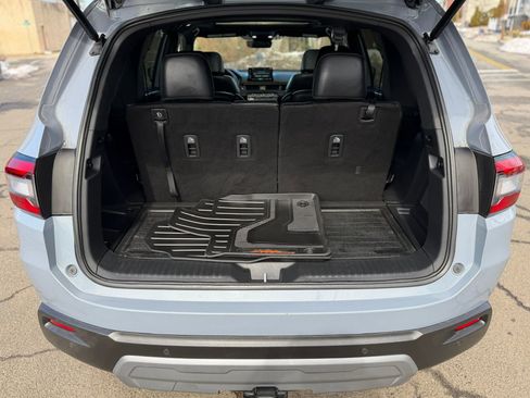 Used 2024 Honda Pilot TrailSport image 14