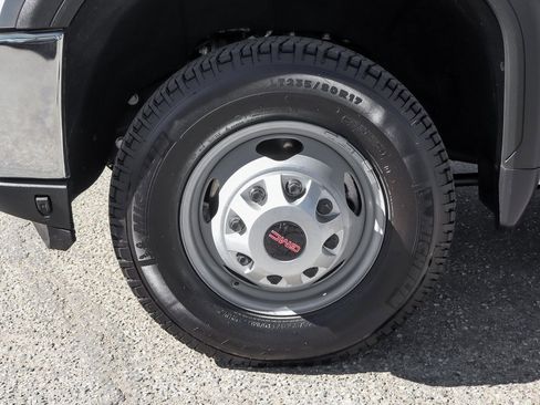 Used 2022 GMC Sierra 3500 Pro w/ Convenience Package image 37