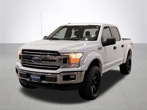 Used 2018 Ford F150 XLT image 2