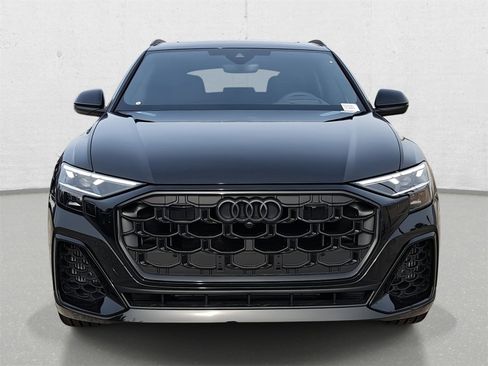 New 2026 Audi Q8 Prestige image 2