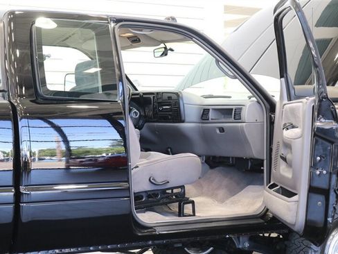 Used 1996 Dodge Ram 3500 Truck 4x4 Club Cab image 49