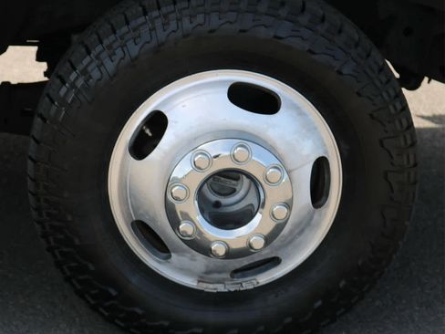 Used 2016 Ford F350 Lariat w/ Lariat Ultimate Package AWD/4WD image 13